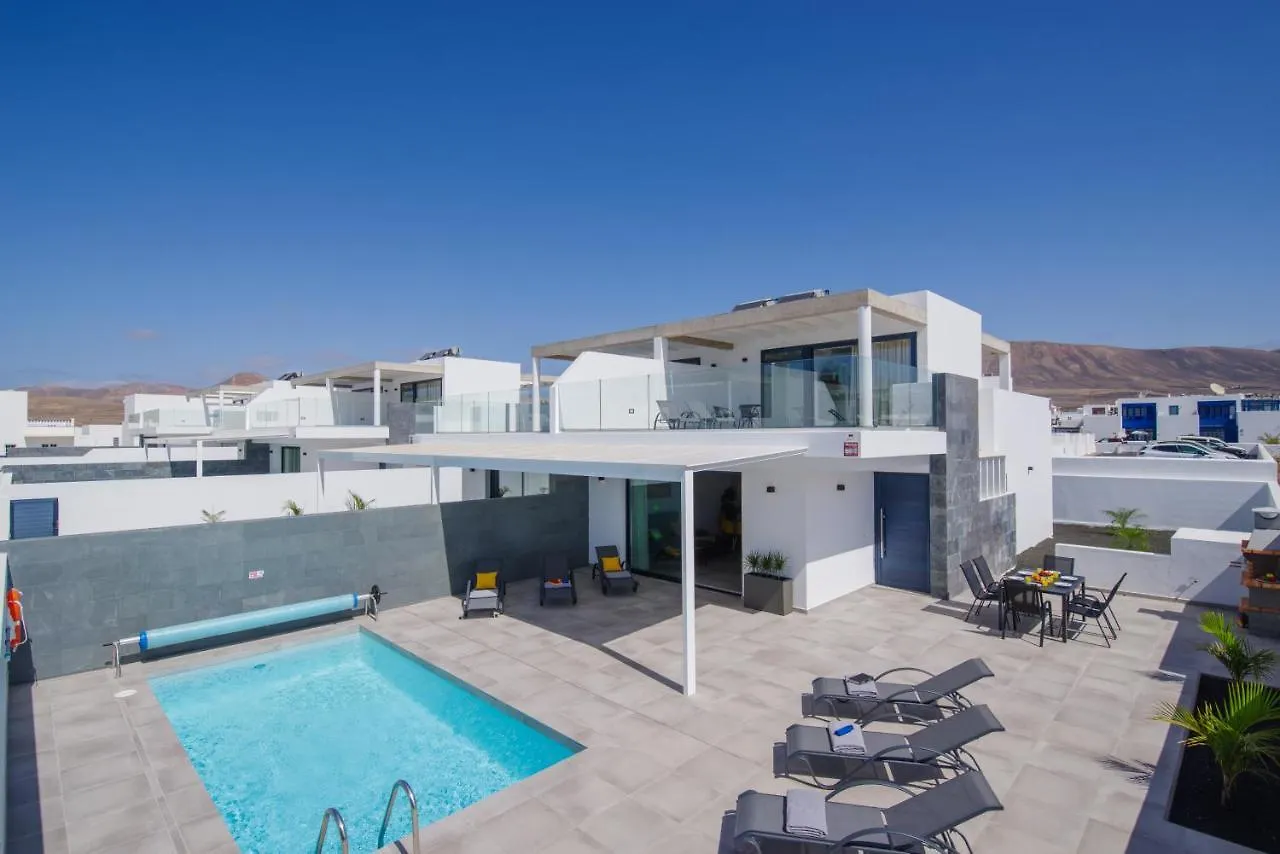 Ereza Villas Salitre Puerto Calero 0*,  España